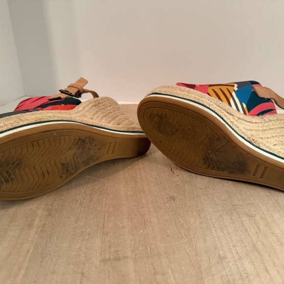 TOMS Women’s 6.5 Multicolor Canvas Espadrille Wedge Sandals Peep Toe Ankle Strap - Picture 4 of 7
